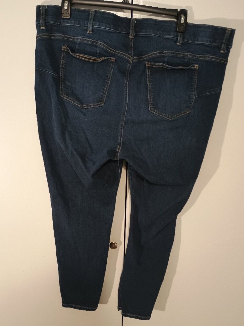 Torrid Bombshell Skinny Jeans Women’s 26R Dark Wash Stretch Denim Plus Size - Picture 3 of 7